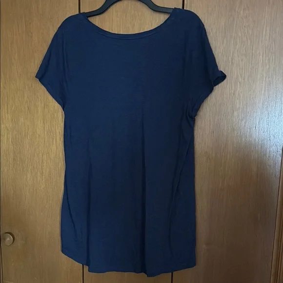 Lilly Pulitzer Deep Blue Short Sleeve Tee - Picture 3 of 3